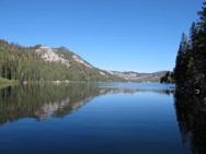 Réflexion dans Echo lake (Californie)